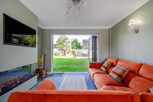 Photo 28- click for photo gallery